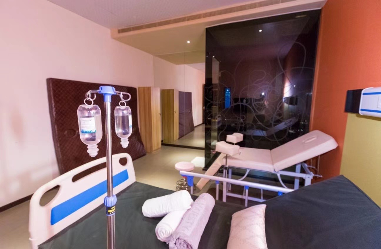 Medical Theme Room