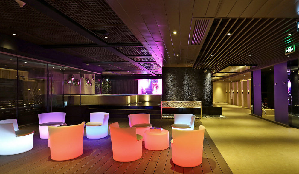Public Lounge