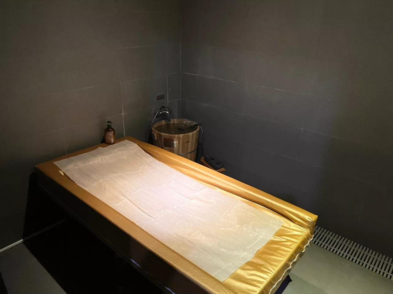 Shower Bed Room