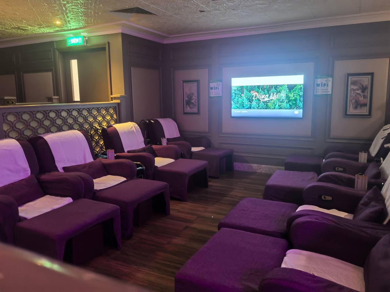 Public Lounge