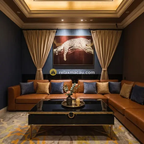 Clube Rio orange suite — checked sheers and black-gold tables